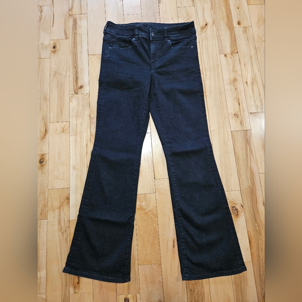American Eagle Kickboot Next Level Stretch NWOT Jeans Size 10R